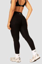Elevate Seamless Scrunch Legging - Image 2